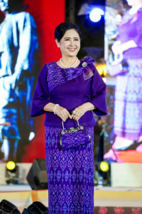 มรภ.เทพสตรี ร่วมสืบสานอัตลักษ์ศิลป์ จัดการแสดง 