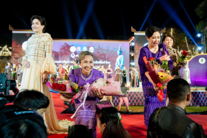 มรภ.เทพสตรี ร่วมสืบสานอัตลักษ์ศิลป์ จัดการแสดง 