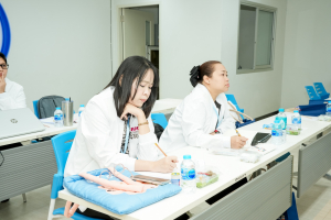 มรภ.เทพสตรี เปิดหลักสูตรพัฒนาศักยภาพบุคลากรสายสนับสนุน มุ่งสร้างนักบริหารระดับกลางมืออาชีพ ขับเคลื่อนองค์กรสู่มาตรฐานอุดมศึกษาไทย