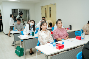 มรภ.เทพสตรี เปิดหลักสูตรพัฒนาศักยภาพบุคลากรสายสนับสนุน มุ่งสร้างนักบริหารระดับกลางมืออาชีพ ขับเคลื่อนองค์กรสู่มาตรฐานอุดมศึกษาไทย