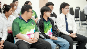 สาขาวิชาภาษาอังกฤษ ศศ.บ. เสริมความแกร่งนักศึกษา จัดอบรมบุคลิกภาพให้นักศึกษาเตรียมความพร้อมสู่โลกอาชีพ