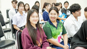 สาขาวิชาภาษาอังกฤษ ศศ.บ. เสริมความแกร่งนักศึกษา จัดอบรมบุคลิกภาพให้นักศึกษาเตรียมความพร้อมสู่โลกอาชีพ