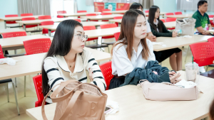 คณะวิทยาการจัดการ จัดปฐมนิเทศนักศึกษาภาคพิเศษ ภาคการศึกษาที่ 2 ปีการศึกษา 2568 มุ่งสร้างความเข้าใจและเตรียมความพร้อมสู่รั้วมหาวิทยาลัย