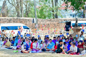 หลักสูตรครุศาสตรบัณฑิต วิชาเอกภาษาไทย คณะมนุษยศาสตร์ฯ ร่วมจัดประชันกลอนสด งานแผ่นดินสมเด็จพระนารายณ์มหาราช ครั้งที่ 38