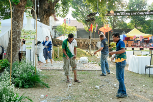 มรภ.เทพสตรี จัดงาน “สำรับกับข้าว 3 บุรี” อย่างงดงามด้วยศิลป์แห่งการจัดสำรับ บูรณาการทุกภาคส่วน ภายใต้การเป็นประธานเปิดงานของผู้ว่าราชการจังหวัดลพบุรี รวมพลัง Soft Power จากนางงาม Mister และศิลปินชื่อดัง ร่วมถ่ายทอดเสน่ห์อาหารท้องถิ่นสู่สังคม เบื้องหลังความสำเร็จเกิดจากการต่อยอดงานวิจัยภาคสนาม สู่การสร้างสรรค์ประสบการณ์อาหารไทยแบบ Fine Dining ยกระดับอาหารท้องถิ่นสู่เวที Soft Power และขับเคลื่อนสู่เศรษฐกิจสร้างสรรค์อย่างเป็นรูปธรรม