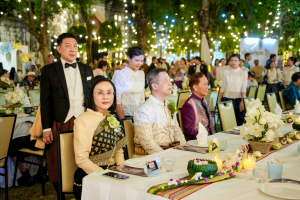 มรภ.เทพสตรี จัดงาน “สำรับกับข้าว 3 บุรี” อย่างงดงามด้วยศิลป์แห่งการจัดสำรับ บูรณาการทุกภาคส่วน ภายใต้การเป็นประธานเปิดงานของผู้ว่าราชการจังหวัดลพบุรี รวมพลัง Soft Power จากนางงาม Mister และศิลปินชื่อดัง ร่วมถ่ายทอดเสน่ห์อาหารท้องถิ่นสู่สังคม เบื้องหลังความสำเร็จเกิดจากการต่อยอดงานวิจัยภาคสนาม สู่การสร้างสรรค์ประสบการณ์อาหารไทยแบบ Fine Dining ยกระดับอาหารท้องถิ่นสู่เวที Soft Power และขับเคลื่อนสู่เศรษฐกิจสร้างสรรค์อย่างเป็นรูปธรรม