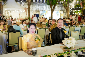 มรภ.เทพสตรี จัดงาน “สำรับกับข้าว 3 บุรี” อย่างงดงามด้วยศิลป์แห่งการจัดสำรับ บูรณาการทุกภาคส่วน ภายใต้การเป็นประธานเปิดงานของผู้ว่าราชการจังหวัดลพบุรี รวมพลัง Soft Power จากนางงาม Mister และศิลปินชื่อดัง ร่วมถ่ายทอดเสน่ห์อาหารท้องถิ่นสู่สังคม เบื้องหลังความสำเร็จเกิดจากการต่อยอดงานวิจัยภาคสนาม สู่การสร้างสรรค์ประสบการณ์อาหารไทยแบบ Fine Dining ยกระดับอาหารท้องถิ่นสู่เวที Soft Power และขับเคลื่อนสู่เศรษฐกิจสร้างสรรค์อย่างเป็นรูปธรรม