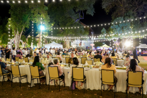 มรภ.เทพสตรี จัดงาน “สำรับกับข้าว 3 บุรี” อย่างงดงามด้วยศิลป์แห่งการจัดสำรับ บูรณาการทุกภาคส่วน ภายใต้การเป็นประธานเปิดงานของผู้ว่าราชการจังหวัดลพบุรี รวมพลัง Soft Power จากนางงาม Mister และศิลปินชื่อดัง ร่วมถ่ายทอดเสน่ห์อาหารท้องถิ่นสู่สังคม เบื้องหลังความสำเร็จเกิดจากการต่อยอดงานวิจัยภาคสนาม สู่การสร้างสรรค์ประสบการณ์อาหารไทยแบบ Fine Dining ยกระดับอาหารท้องถิ่นสู่เวที Soft Power และขับเคลื่อนสู่เศรษฐกิจสร้างสรรค์อย่างเป็นรูปธรรม