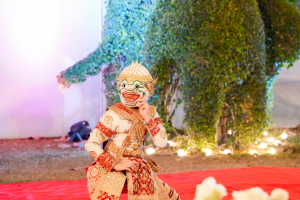 มรภ.เทพสตรี จัดงาน “สำรับกับข้าว 3 บุรี” อย่างงดงามด้วยศิลป์แห่งการจัดสำรับ บูรณาการทุกภาคส่วน ภายใต้การเป็นประธานเปิดงานของผู้ว่าราชการจังหวัดลพบุรี รวมพลัง Soft Power จากนางงาม Mister และศิลปินชื่อดัง ร่วมถ่ายทอดเสน่ห์อาหารท้องถิ่นสู่สังคม เบื้องหลังความสำเร็จเกิดจากการต่อยอดงานวิจัยภาคสนาม สู่การสร้างสรรค์ประสบการณ์อาหารไทยแบบ Fine Dining ยกระดับอาหารท้องถิ่นสู่เวที Soft Power และขับเคลื่อนสู่เศรษฐกิจสร้างสรรค์อย่างเป็นรูปธรรม