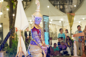 มรภ.เทพสตรี จัดงาน “สำรับกับข้าว 3 บุรี” อย่างงดงามด้วยศิลป์แห่งการจัดสำรับ บูรณาการทุกภาคส่วน ภายใต้การเป็นประธานเปิดงานของผู้ว่าราชการจังหวัดลพบุรี รวมพลัง Soft Power จากนางงาม Mister และศิลปินชื่อดัง ร่วมถ่ายทอดเสน่ห์อาหารท้องถิ่นสู่สังคม เบื้องหลังความสำเร็จเกิดจากการต่อยอดงานวิจัยภาคสนาม สู่การสร้างสรรค์ประสบการณ์อาหารไทยแบบ Fine Dining ยกระดับอาหารท้องถิ่นสู่เวที Soft Power และขับเคลื่อนสู่เศรษฐกิจสร้างสรรค์อย่างเป็นรูปธรรม