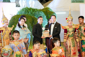 มรภ.เทพสตรี จัดงาน “สำรับกับข้าว 3 บุรี” อย่างงดงามด้วยศิลป์แห่งการจัดสำรับ บูรณาการทุกภาคส่วน ภายใต้การเป็นประธานเปิดงานของผู้ว่าราชการจังหวัดลพบุรี รวมพลัง Soft Power จากนางงาม Mister และศิลปินชื่อดัง ร่วมถ่ายทอดเสน่ห์อาหารท้องถิ่นสู่สังคม เบื้องหลังความสำเร็จเกิดจากการต่อยอดงานวิจัยภาคสนาม สู่การสร้างสรรค์ประสบการณ์อาหารไทยแบบ Fine Dining ยกระดับอาหารท้องถิ่นสู่เวที Soft Power และขับเคลื่อนสู่เศรษฐกิจสร้างสรรค์อย่างเป็นรูปธรรม