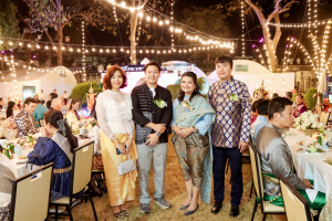 มรภ.เทพสตรี จัดงาน “สำรับกับข้าว 3 บุรี” อย่างงดงามด้วยศิลป์แห่งการจัดสำรับ บูรณาการทุกภาคส่วน ภายใต้การเป็นประธานเปิดงานของผู้ว่าราชการจังหวัดลพบุรี รวมพลัง Soft Power จากนางงาม Mister และศิลปินชื่อดัง ร่วมถ่ายทอดเสน่ห์อาหารท้องถิ่นสู่สังคม เบื้องหลังความสำเร็จเกิดจากการต่อยอดงานวิจัยภาคสนาม สู่การสร้างสรรค์ประสบการณ์อาหารไทยแบบ Fine Dining ยกระดับอาหารท้องถิ่นสู่เวที Soft Power และขับเคลื่อนสู่เศรษฐกิจสร้างสรรค์อย่างเป็นรูปธรรม