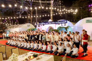 มรภ.เทพสตรี จัดงาน “สำรับกับข้าว 3 บุรี” อย่างงดงามด้วยศิลป์แห่งการจัดสำรับ บูรณาการทุกภาคส่วน ภายใต้การเป็นประธานเปิดงานของผู้ว่าราชการจังหวัดลพบุรี รวมพลัง Soft Power จากนางงาม Mister และศิลปินชื่อดัง ร่วมถ่ายทอดเสน่ห์อาหารท้องถิ่นสู่สังคม เบื้องหลังความสำเร็จเกิดจากการต่อยอดงานวิจัยภาคสนาม สู่การสร้างสรรค์ประสบการณ์อาหารไทยแบบ Fine Dining ยกระดับอาหารท้องถิ่นสู่เวที Soft Power และขับเคลื่อนสู่เศรษฐกิจสร้างสรรค์อย่างเป็นรูปธรรม