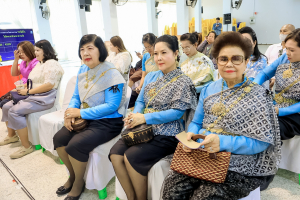 สำนักวิทยบริการฯ เป็นผู้แทน มรภ.เทพสตรี ร่วมสนับสนุนการถ่ายทอดสดพิธีออกรางวัลสลากกาชาด จ.ลพบุรี