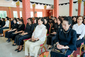 มรภ.เทพสตรี ร่วมพิธีสวดพระพุทธมนต์และเจริญจิตภาวนา อุทิศถวายพระราชกุศลแด่ สมเด็จพระนางเจ้าสิริกิติ์ พระบรมราชินีนาถ พระบรมราชชนนีพันปีหลวง