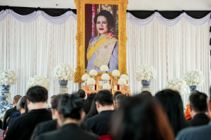 มรภ.เทพสตรี ร่วมพิธีสวดพระพุทธมนต์และเจริญจิตภาวนา อุทิศถวายพระราชกุศลแด่ สมเด็จพระนางเจ้าสิริกิติ์ พระบรมราชินีนาถ พระบรมราชชนนีพันปีหลวง