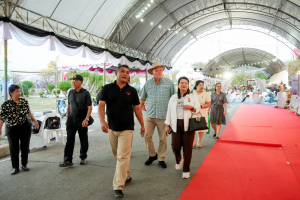 อธิการบดี มรภ.เทพสตรี นำคณะผู้บริหาร เยี่ยมชมเทศกาลกินปลาและของดีเมืองสิงห์ ประจำปี พ.ศ. 2569 พร้อมศึกษาอัตลักษณ์อาหารพื้นถิ่น ต่อยอดโครงการ 