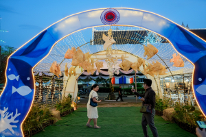 อธิการบดี มรภ.เทพสตรี นำคณะผู้บริหาร เยี่ยมชมเทศกาลกินปลาและของดีเมืองสิงห์ ประจำปี พ.ศ. 2569 พร้อมศึกษาอัตลักษณ์อาหารพื้นถิ่น ต่อยอดโครงการ 