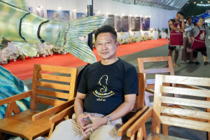 อธิการบดี มรภ.เทพสตรี นำคณะผู้บริหาร เยี่ยมชมเทศกาลกินปลาและของดีเมืองสิงห์ ประจำปี พ.ศ. 2569 พร้อมศึกษาอัตลักษณ์อาหารพื้นถิ่น ต่อยอดโครงการ 