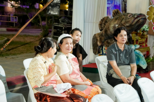 อธิการบดี มรภ.เทพสตรี นำคณะผู้บริหาร เยี่ยมชมเทศกาลกินปลาและของดีเมืองสิงห์ ประจำปี พ.ศ. 2569 พร้อมศึกษาอัตลักษณ์อาหารพื้นถิ่น ต่อยอดโครงการ 