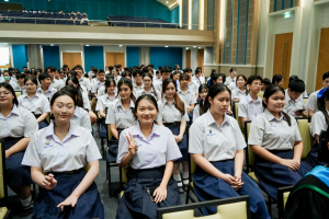 รร.สาธิต มรภ.เทพสตรี จัดพิธีมอบประกาศนียบัตรการสำเร็จการศึกษาแก่นักเรียนชั้นมัธยมศึกษาปีที่ 3 และชั้นมัธยมศึกษาปีที่ 6 ประจำปีการศึกษา 2568