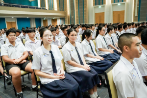 รร.สาธิต มรภ.เทพสตรี จัดพิธีมอบประกาศนียบัตรการสำเร็จการศึกษาแก่นักเรียนชั้นมัธยมศึกษาปีที่ 3 และชั้นมัธยมศึกษาปีที่ 6 ประจำปีการศึกษา 2568