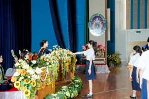 รร.สาธิต มรภ.เทพสตรี จัดพิธีมอบประกาศนียบัตรการสำเร็จการศึกษาแก่นักเรียนชั้นมัธยมศึกษาปีที่ 3 และชั้นมัธยมศึกษาปีที่ 6 ประจำปีการศึกษา 2568