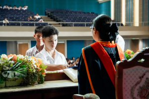 รร.สาธิต มรภ.เทพสตรี จัดพิธีมอบประกาศนียบัตรการสำเร็จการศึกษาแก่นักเรียนชั้นมัธยมศึกษาปีที่ 3 และชั้นมัธยมศึกษาปีที่ 6 ประจำปีการศึกษา 2568