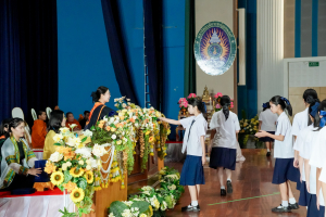 รร.สาธิต มรภ.เทพสตรี จัดพิธีมอบประกาศนียบัตรการสำเร็จการศึกษาแก่นักเรียนชั้นมัธยมศึกษาปีที่ 3 และชั้นมัธยมศึกษาปีที่ 6 ประจำปีการศึกษา 2568