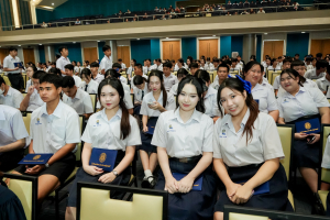 รร.สาธิต มรภ.เทพสตรี จัดพิธีมอบประกาศนียบัตรการสำเร็จการศึกษาแก่นักเรียนชั้นมัธยมศึกษาปีที่ 3 และชั้นมัธยมศึกษาปีที่ 6 ประจำปีการศึกษา 2568