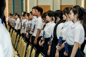 รร.สาธิต มรภ.เทพสตรี จัดพิธีมอบประกาศนียบัตรการสำเร็จการศึกษาแก่นักเรียนชั้นมัธยมศึกษาปีที่ 3 และชั้นมัธยมศึกษาปีที่ 6 ประจำปีการศึกษา 2568