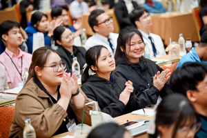 มรภ.เทพสตรี ส่งเสริมผู้นำนักศึกษาร่วมสัมมนา 