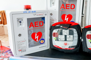 มรภ.เทพสตรี ร่วมรับมอบเครื่อง AED และฝึกทักษะการกู้ชีพพื้นฐาน (CPR) เสริมความพร้อมด้านความปลอดภัยเชิงรุกสู่รั้วมหาวิทยาลัย