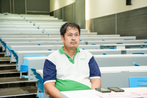 มรภ.เทพสตรี จัดแสดงวิสัยทัศน์และลงคะแนนหยั่งเสียงผู้มีสิทธิเข้ารับการสรรหาเป็นผู้อำนวยการสำนักศิลปะและวัฒนธรรม