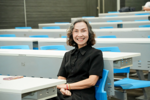 มรภ.เทพสตรี จัดแสดงวิสัยทัศน์และลงคะแนนหยั่งเสียงผู้มีสิทธิเข้ารับการสรรหาเป็นผู้อำนวยการสำนักศิลปะและวัฒนธรรม