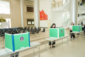 มรภ.เทพสตรี จัดแสดงวิสัยทัศน์และลงคะแนนหยั่งเสียงผู้มีสิทธิเข้ารับการสรรหาเป็นผู้อำนวยการสำนักศิลปะและวัฒนธรรม