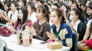 มรภ.เทพสตรี รุดหน้าพัฒนาศักยภาพครูและนักศึกษา จัดอบรมเชิงปฏิบัติการ Train the Trainer 