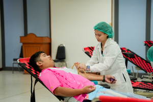 มรภ.เทพสตรี ร่วมกับ ภาคบริการโลหิตแห่งชาติที่ 2 จัดกิจกรรมบริจาคโลหิต น้อมถวายเป็นพระราชกุศลแด่ รัชกาลที่ 9 และ สมเด็จพระบรมราชชนนีพันปีหลวง