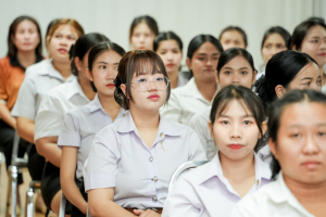 คณะครุศาสตร์ จัดพิธีปัจฉิมนิเทศนักศึกษาชั้นปีที่ 4 ประจำปีการศึกษา 2568