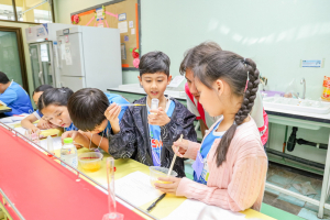 คณะวิทยาศาสตร์ฯ ร่วมกับโรงเรียนบรรจงรัตน์ จัดกิจกรรมค่าย SMEP 2/2568 เสริมทักษะปฏิบัติการและกระบวนการคิดเชิงวิทยาศาสตร์แก่เยาวชน