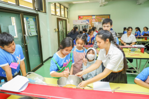 คณะวิทยาศาสตร์ฯ ร่วมกับโรงเรียนบรรจงรัตน์ จัดกิจกรรมค่าย SMEP 2/2568 เสริมทักษะปฏิบัติการและกระบวนการคิดเชิงวิทยาศาสตร์แก่เยาวชน