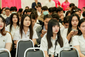 คณะมนุษยศาสตร์ฯ จัดพิธีปัจฉิมนิเทศนักศึกษาชั้นปีที่ 4 ประจำปีการศึกษา 2568