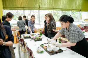 มรภ.เทพสตรี ร่วมประชุมหารือกับ ผวจ.ลพบุรี เตรียมความพร้อมการจัดโต๊ะเสวย และออกแบบรายการอาหาร รับเสด็จ สมเด็จพระกนิษฐาธิราชเจ้า กรมสมเด็จพระเทพรัตนราชสุดาฯ สยามบรมราชกุมารี