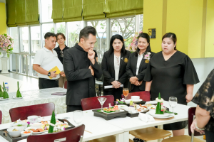 มรภ.เทพสตรี ร่วมประชุมหารือกับ ผวจ.ลพบุรี เตรียมความพร้อมการจัดโต๊ะเสวย และออกแบบรายการอาหาร รับเสด็จ สมเด็จพระกนิษฐาธิราชเจ้า กรมสมเด็จพระเทพรัตนราชสุดาฯ สยามบรมราชกุมารี
