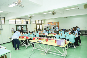 คณะวิทยาศาสตร์ฯ จับมือ โรงเรียนบรรจงรัตน์ จัดค่าย SMEP 2/2568 เสริมทักษะกระบวนการทางวิทยาศาสตร์ผ่านการเรียนรู้เชิงปฏิบัติการ