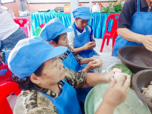 ศูนย์ส่งเสริมการจัดการศึกษาตามพระบรมราโชบาย น้อมนำศาสตร์พระราชาลงพื้นที่สิงห์บุรี จัดอบรมไข่เค็มใบเตยดินสอพอง เสริมสร้างอาชีพและเศรษฐกิจฐานรากอย่างยั่งยืน