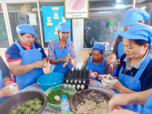ศูนย์ส่งเสริมการจัดการศึกษาตามพระบรมราโชบาย น้อมนำศาสตร์พระราชาลงพื้นที่สิงห์บุรี จัดอบรมไข่เค็มใบเตยดินสอพอง เสริมสร้างอาชีพและเศรษฐกิจฐานรากอย่างยั่งยืน
