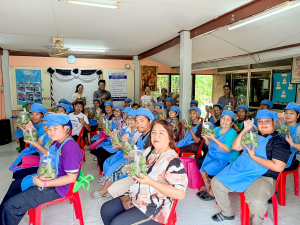 ศูนย์ส่งเสริมการจัดการศึกษาตามพระบรมราโชบาย น้อมนำศาสตร์พระราชาลงพื้นที่สิงห์บุรี จัดอบรมไข่เค็มใบเตยดินสอพอง เสริมสร้างอาชีพและเศรษฐกิจฐานรากอย่างยั่งยืน