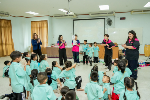 ศูนย์ภาษา จัดโครงการค่ายพัฒนาทักษะภาษาอังกฤษ เสริมสร้างสมรรถนะการสื่อสารแก่เยาวชนโรงเรียนอนุบาลเทศบาลตำบลเขาพระงาม