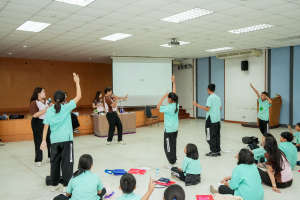 ศูนย์ภาษา จัดโครงการค่ายพัฒนาทักษะภาษาอังกฤษ เสริมสร้างสมรรถนะการสื่อสารแก่เยาวชนโรงเรียนอนุบาลเทศบาลตำบลเขาพระงาม
